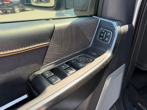 Used 2024 Ford F350 Platinum AWD/4WD image 15