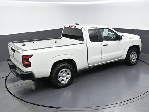 Used 2022 Nissan Frontier S image 38