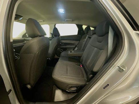 Used 2025 Hyundai Tucson SEL AWD/4WD image 28