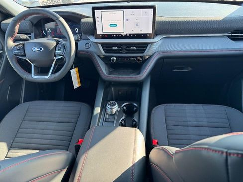 New 2026 Ford Explorer ST-Line w/ ST-Line Street Pack image 7