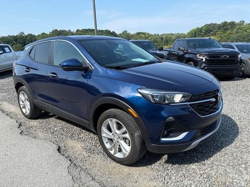Used 2023 Buick Encore GX Preferred w/ Cold Weather Comfort Package AWD/4WD image 7