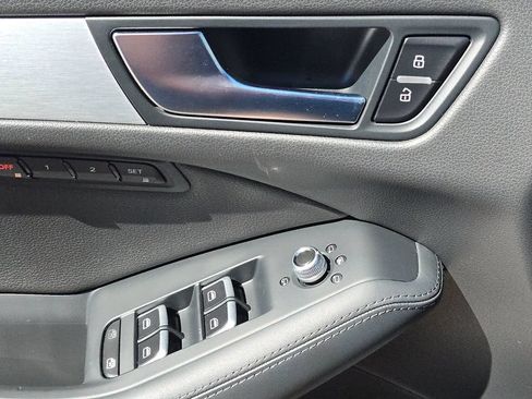Used 2015 Audi SQ5 Prestige AWD/4WD image 22
