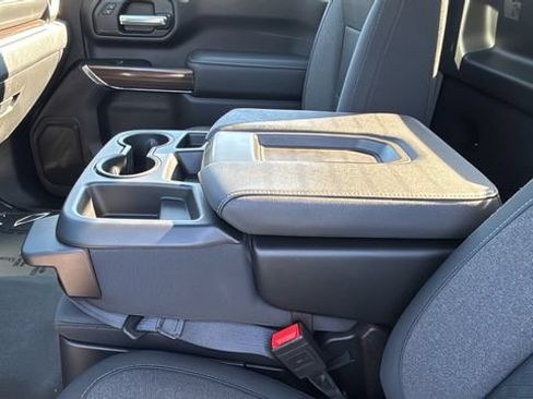 Used 2025 Chevrolet Silverado 2500 LT w/ Convenience Package RWD image 20
