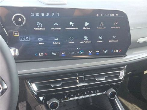 New 2026 Chevrolet Traverse LT w/ Enhanced Driving Package image 12