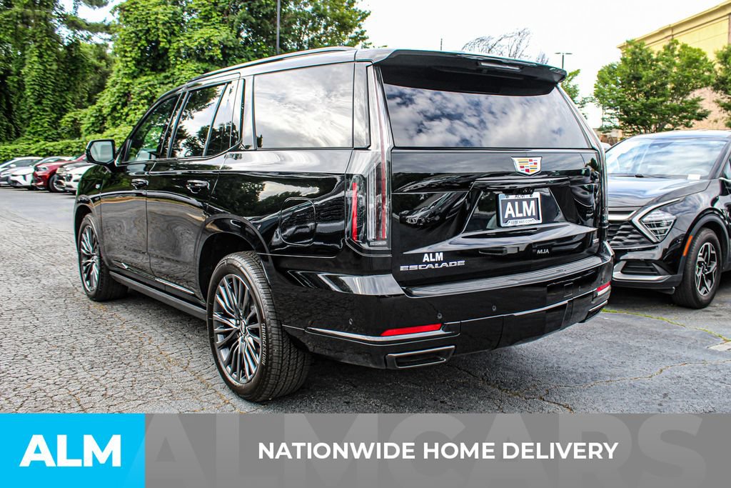 Used 2026 Cadillac Escalade Platinum Sport w/ LPO, Floor Liner Package AWD/4WD image 4