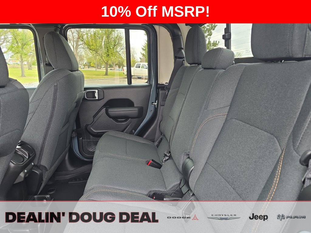 New 2026 Jeep Gladiator Sport AWD/4WD image 24