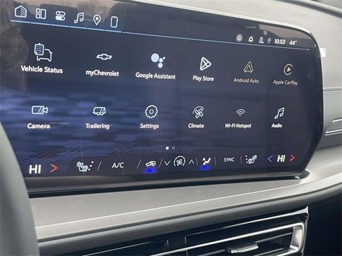 New 2026 Chevrolet Traverse LT w/ Sun and Wheel Package image 13