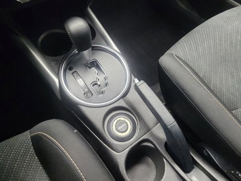 Used 2014 Mitsubishi Outlander Sport SE image 26