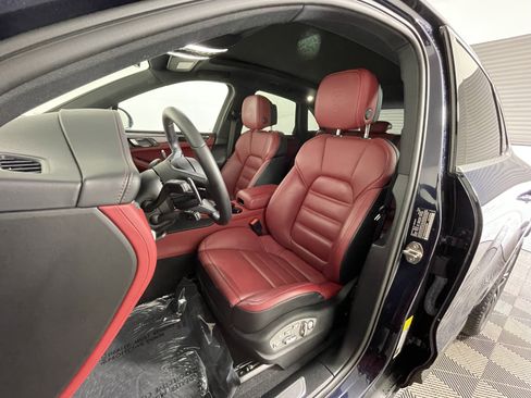 Used 2022 Porsche Macan S image 5