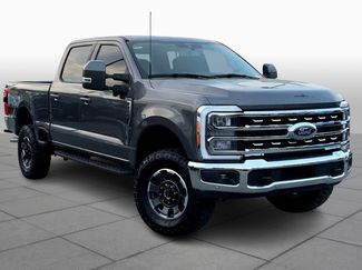 Used 2023 Ford F250 Lariat w/ Lariat Ultimate Package AWD/4WD video 2