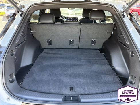 Used 2025 Chevrolet Equinox EV LT w/ LPO, Blackout Package AWD/4WD image 5
