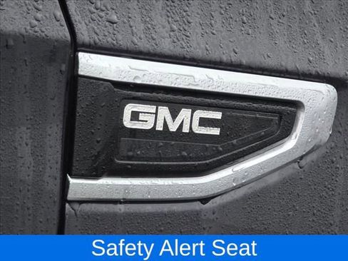 Used 2023 GMC Yukon Denali image 29