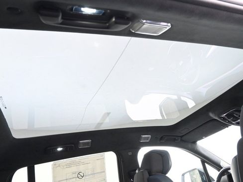 New 2025 Cadillac Escalade IQ Luxury 2 image 17