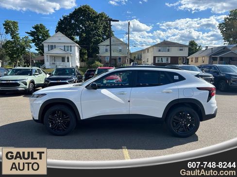 New 2025 Chevrolet Trax ACTIV w/ Driver Confidence Package image 6