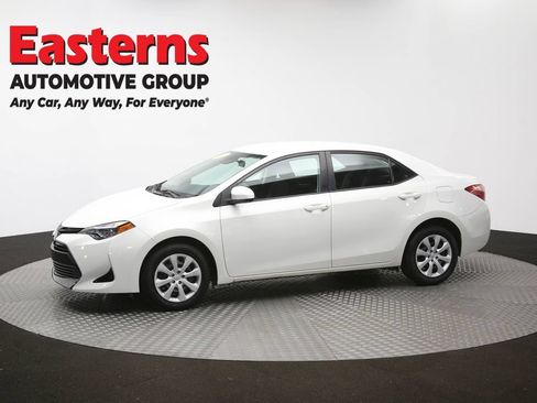 Used 2019 Toyota Corolla LE FWD image 60