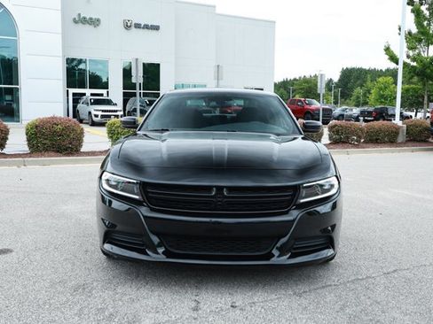 Used 2023 Dodge Charger SXT w/ Blacktop Package RWD image 2