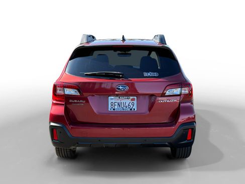 Used 2019 Subaru Outback 2.5i Limited image 4