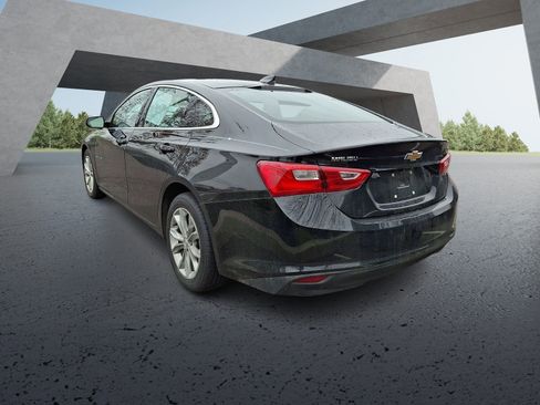 Used 2024 Chevrolet Malibu LT image 3