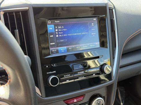 Used 2021 Subaru Crosstrek 2.0i Premium w/ Moonroof Package image 22