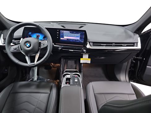 New 2026 BMW X1 xDrive28i w/ Technology Package image 9