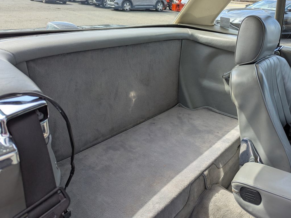 Used 1987 Mercedes-Benz 560 SL image 37