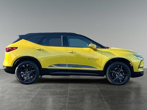 Used 2024 Chevrolet Blazer RS w/ Driver Confidence II Package AWD/4WD image 10