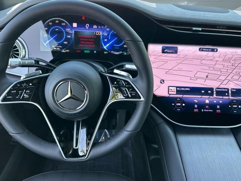 New 2026 Mercedes-Benz EQS 400 4MATIC SUV image 26