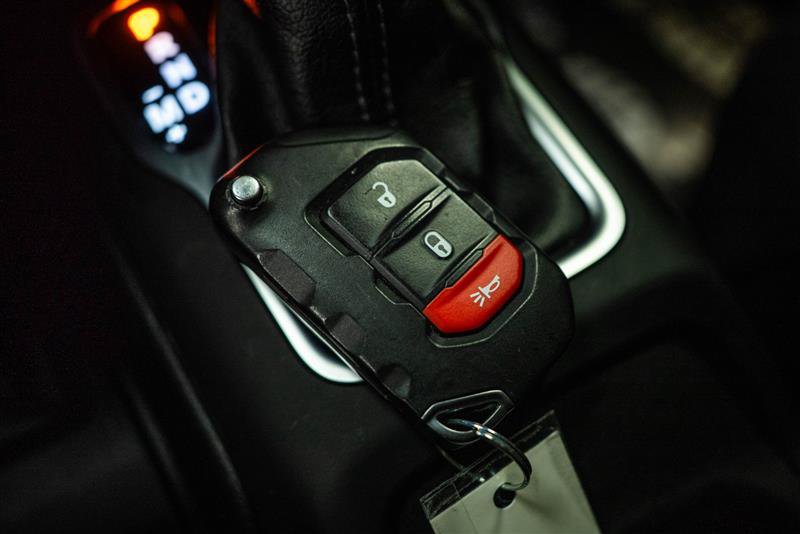 Used 2025 Jeep Wrangler Unlimited Rubicon AWD/4WD image 20