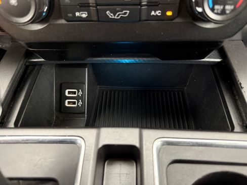 Used 2019 Ford F150 XLT w/ Equipment Group 302A Luxury AWD/4WD image 53