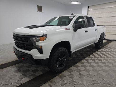 Used 2025 Chevrolet Silverado 1500 Custom Trail Boss image 1