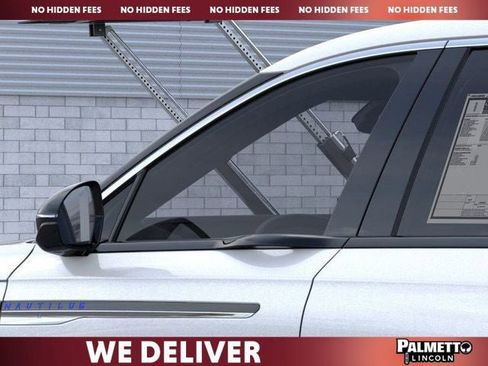 New 2026 Lincoln Nautilus Premier image 20
