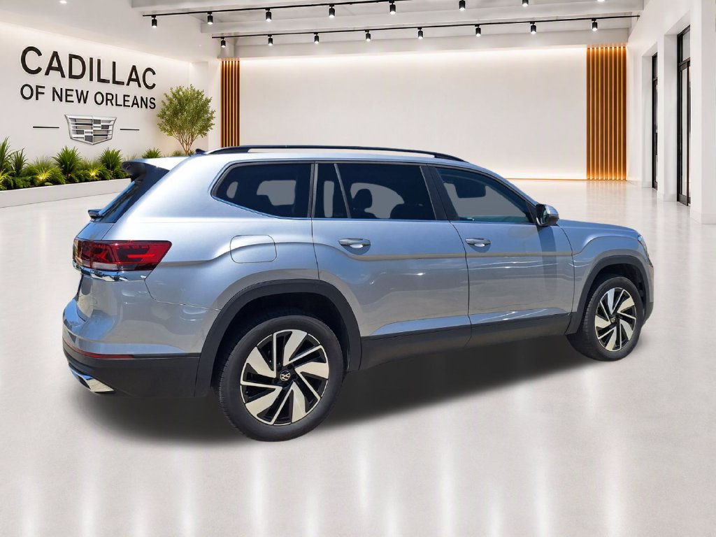 Used 2025 Volkswagen Atlas SE FWD image 3
