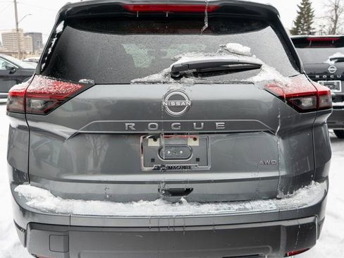 New 2026 Nissan Rogue SV image 5