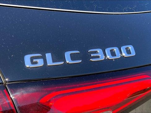 Certified 2026 Mercedes-Benz GLC 300 4MATIC image 19