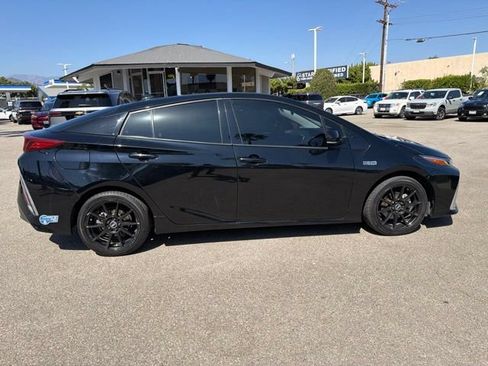 Used 2020 Toyota Prius Prime LE w/ Carpet Mat Package FWD image 8