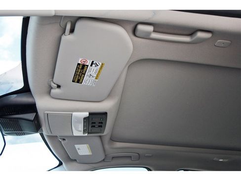 Certified 2024 Nissan Rogue SL w/ SL Premium Package image 28