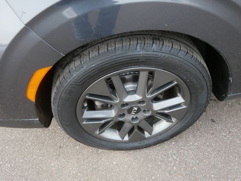 Used 2021 Kia Soul EX image 9