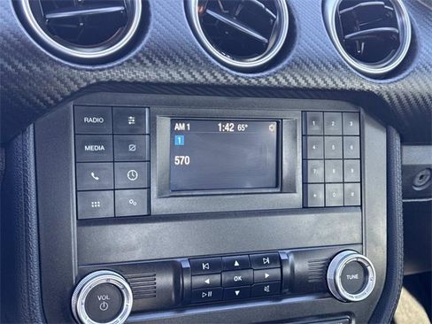 Certified 2020 Ford Mustang Coupe image 11