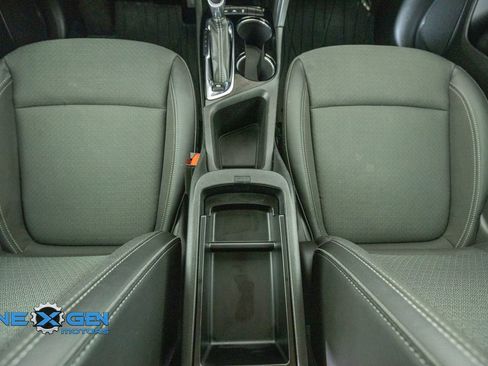 Used 2023 Buick Encore GX Preferred w/ Cold Weather Comfort Package AWD/4WD image 30