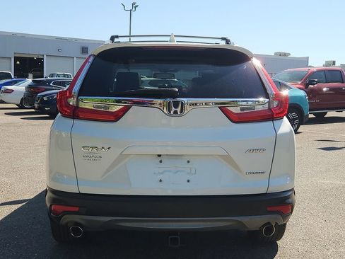 Used 2018 Honda CR-V Touring image 5