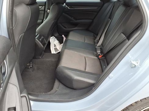 Used 2022 Honda Accord Sport image 18