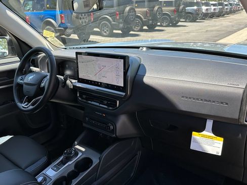 New 2026 Ford Bronco Sport Outer Banks w/ Outer Banks Tech Package+ AWD/4WD image 16