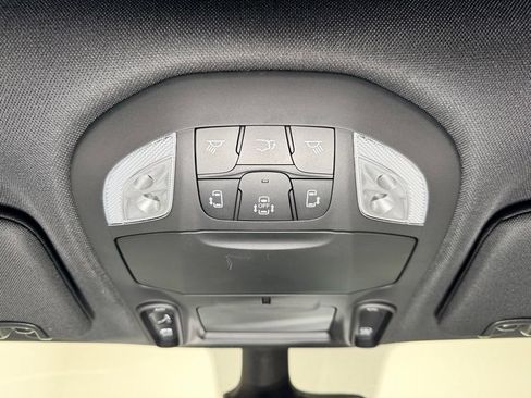New 2027 Chrysler Pacifica Select AWD/4WD image 14