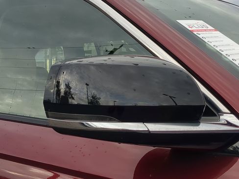 Used 2022 Jeep Grand Cherokee Limited image 12