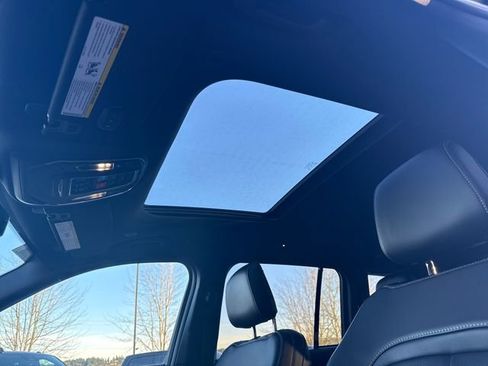 New 2025 Jeep Grand Cherokee Limited w/ Luxury Tech Group II image 27