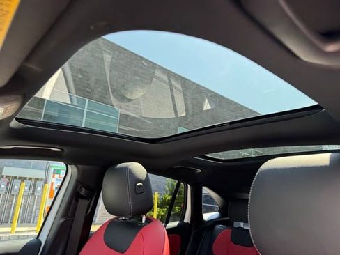 Certified 2023 Mercedes-Benz GLA 250 4MATIC image 22