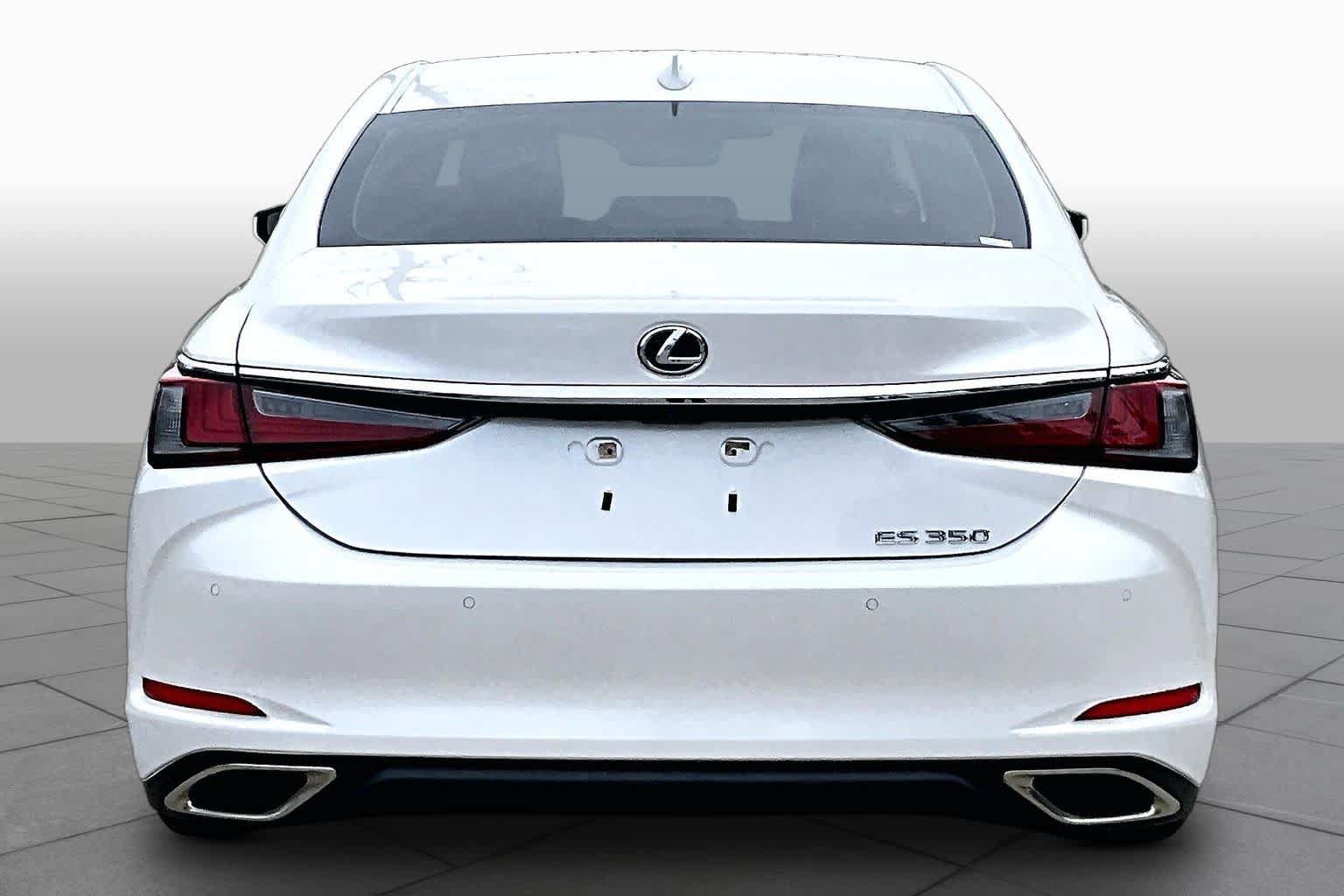 Used 2025 Lexus ES 350 w/ Premium Package FWD image 5