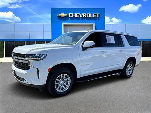 Used 2022 Chevrolet Suburban LS image 7