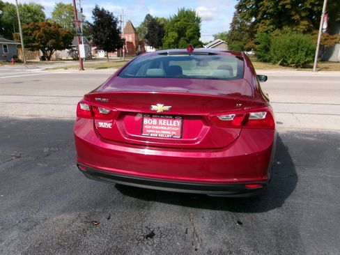 Used 2018 Chevrolet Malibu LT image 7