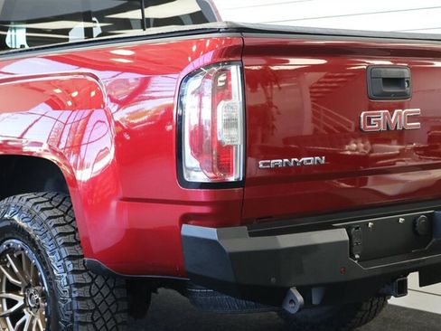 Used 2020 GMC Canyon Denali AWD/4WD image 15